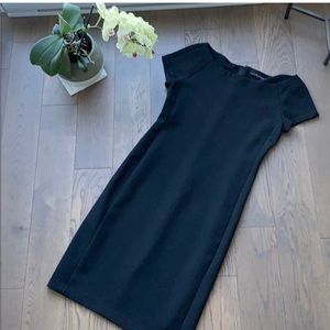 Zara women- Ponte shift dress- Sz Large